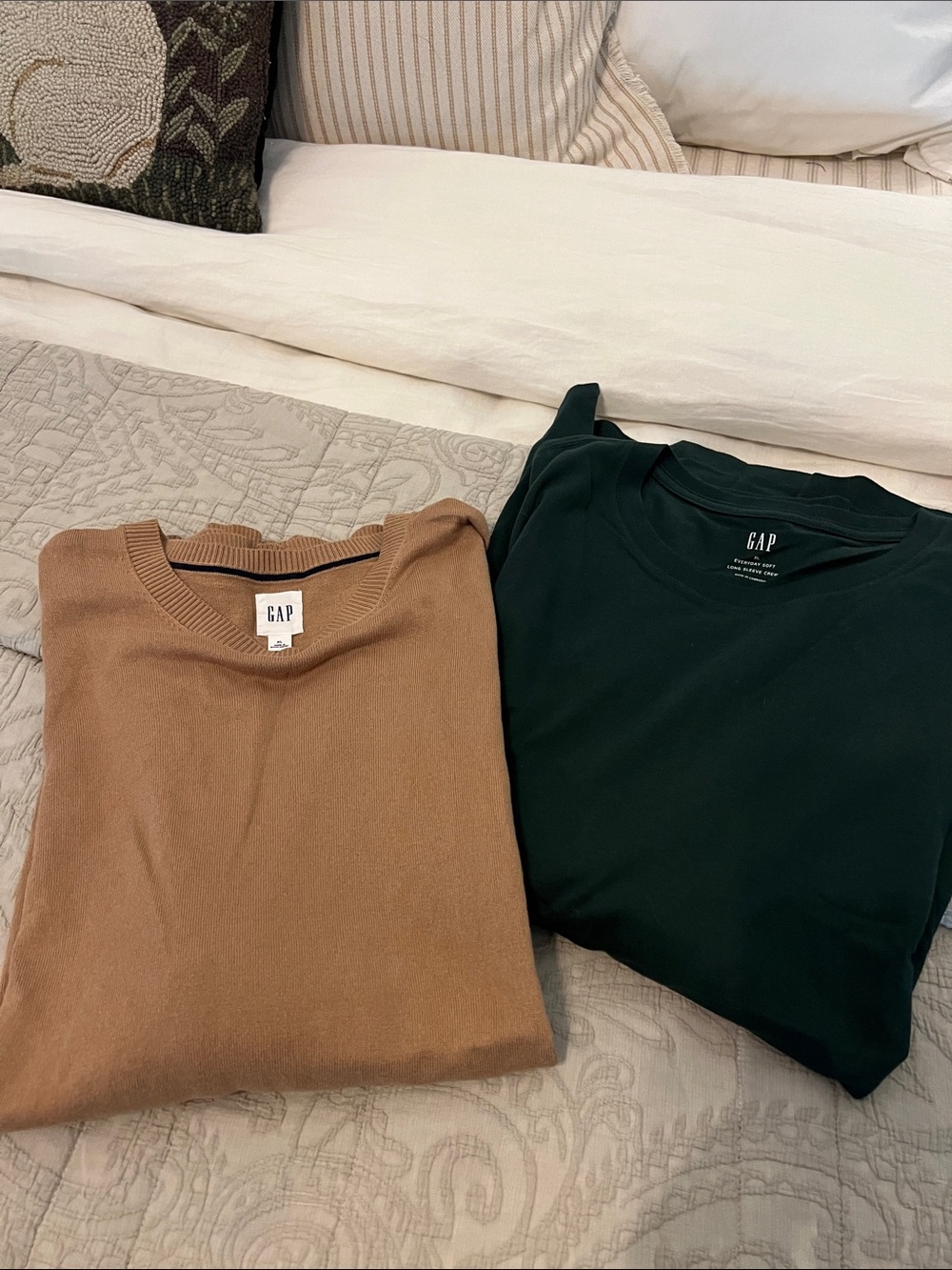 GAP Men's Crewneck Sweaters in Brown and Dark Green